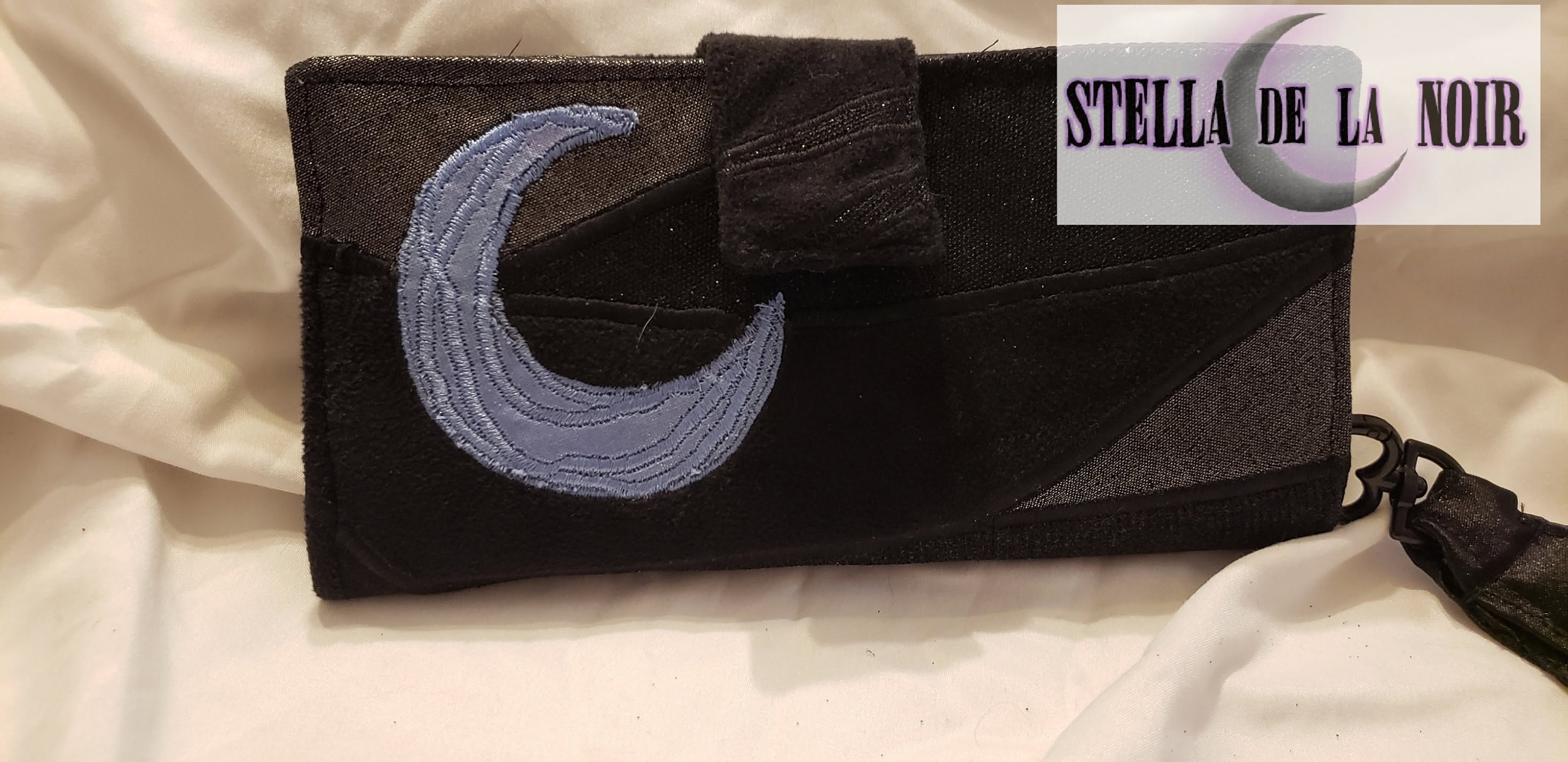 Crescent Moon Velvet Long Wallet